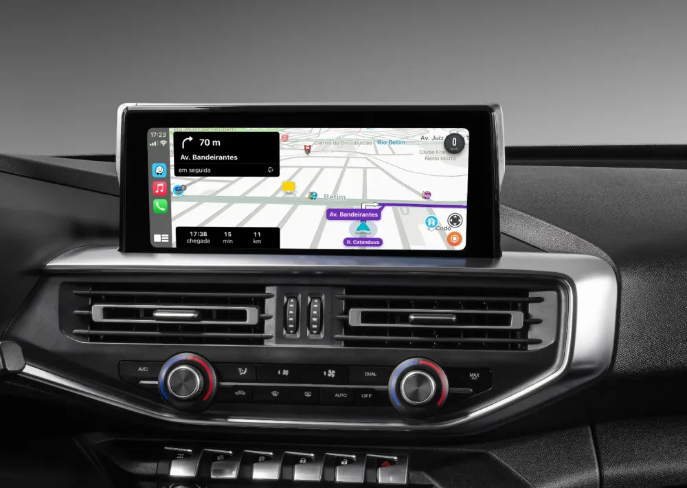 Fiat Titano pantalla 10"